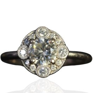 Laurence Bruyninckx LX Antwerp Diamond Halo Ring 18K